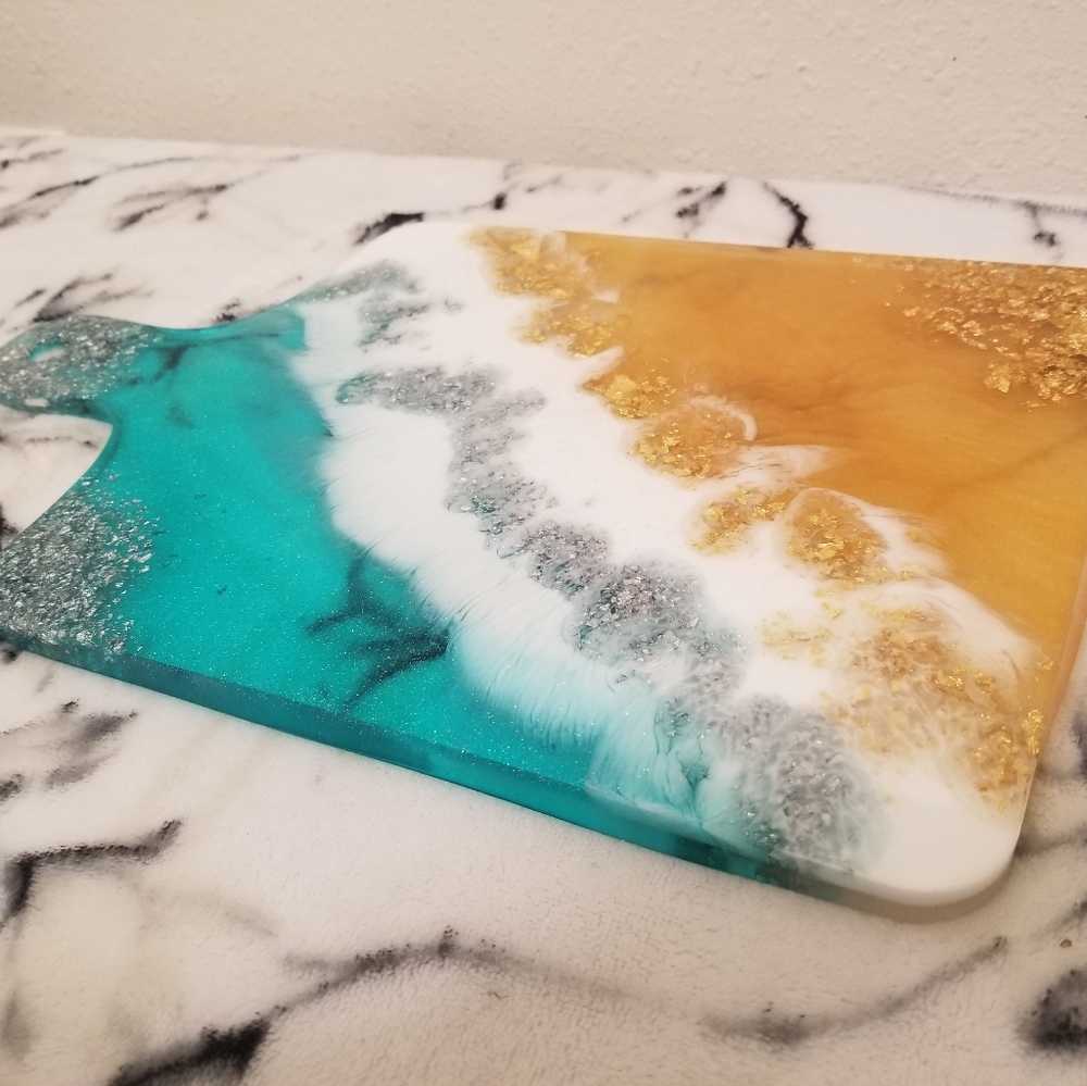 Resin Cutting board - Picture 3 of 4